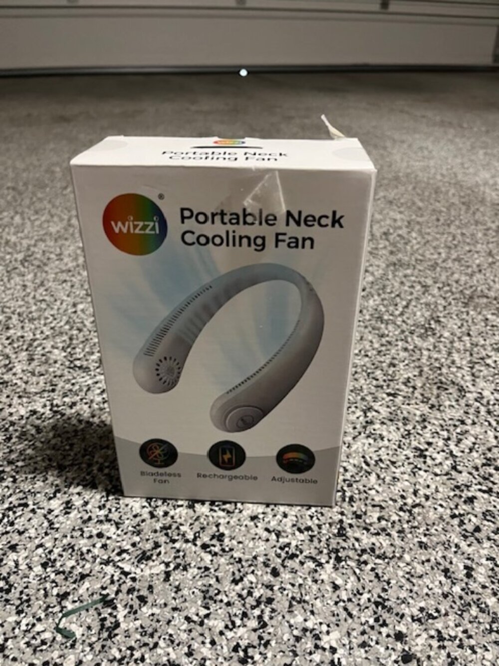 Wizzi Portable Neck Cooling Fan.